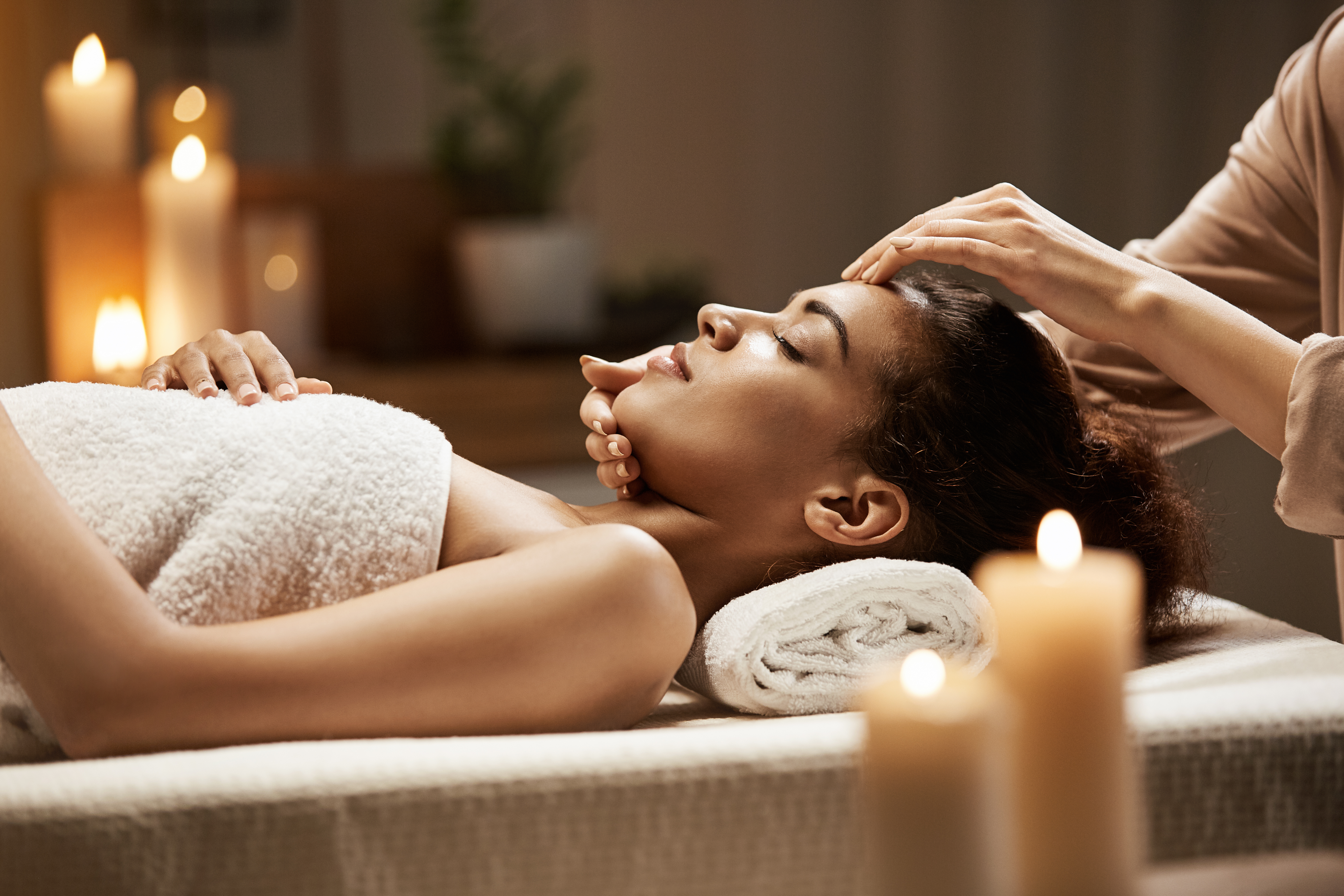 5-Star Home Massage in Dubai | Luxury Spa Experience at Your Doorstep